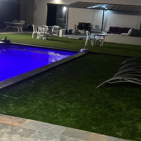 Grande Villa Avec Piscine Bompas  Exterior photo
