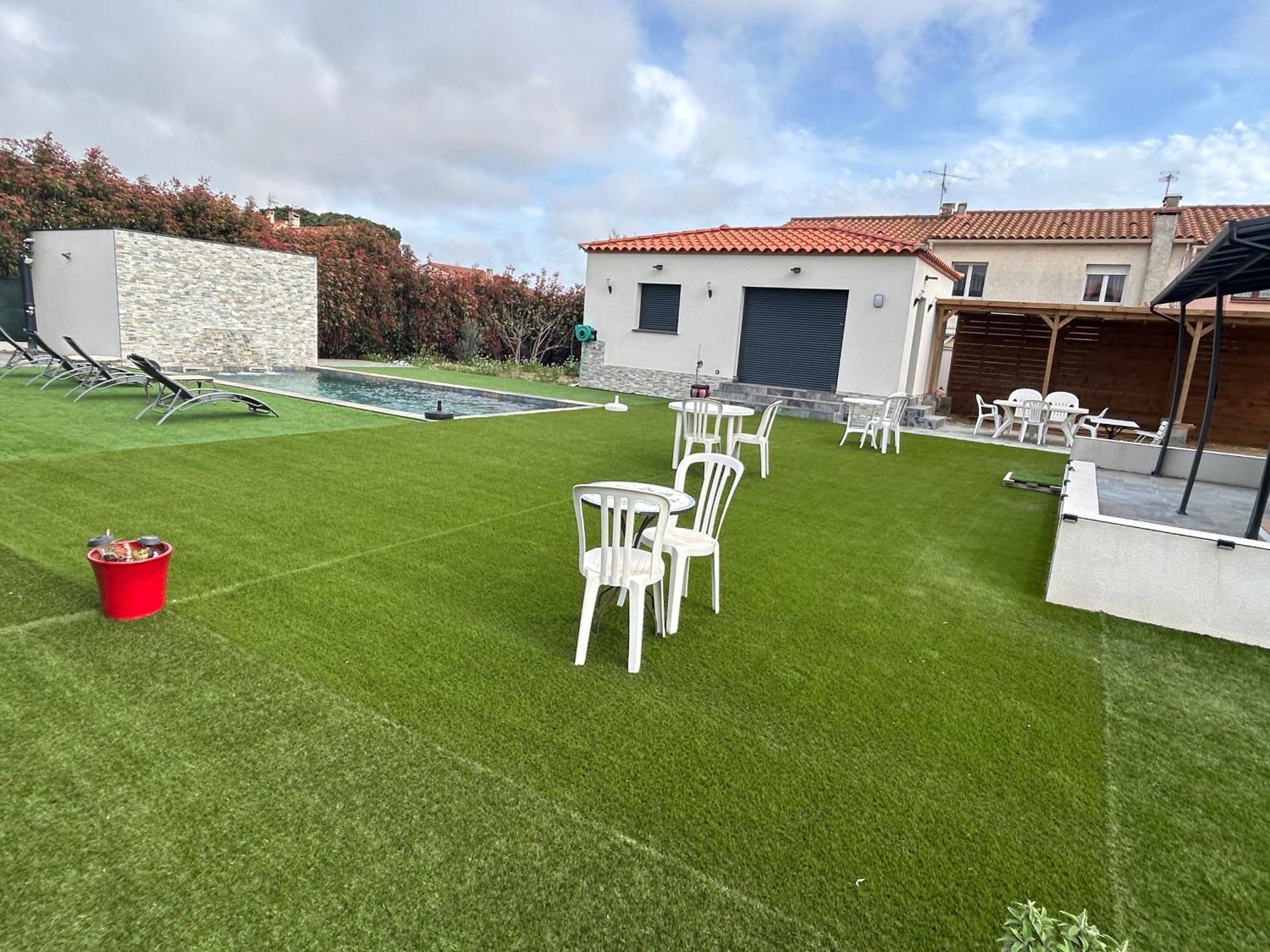 Grande Villa Avec Piscine Bompas  Exterior photo